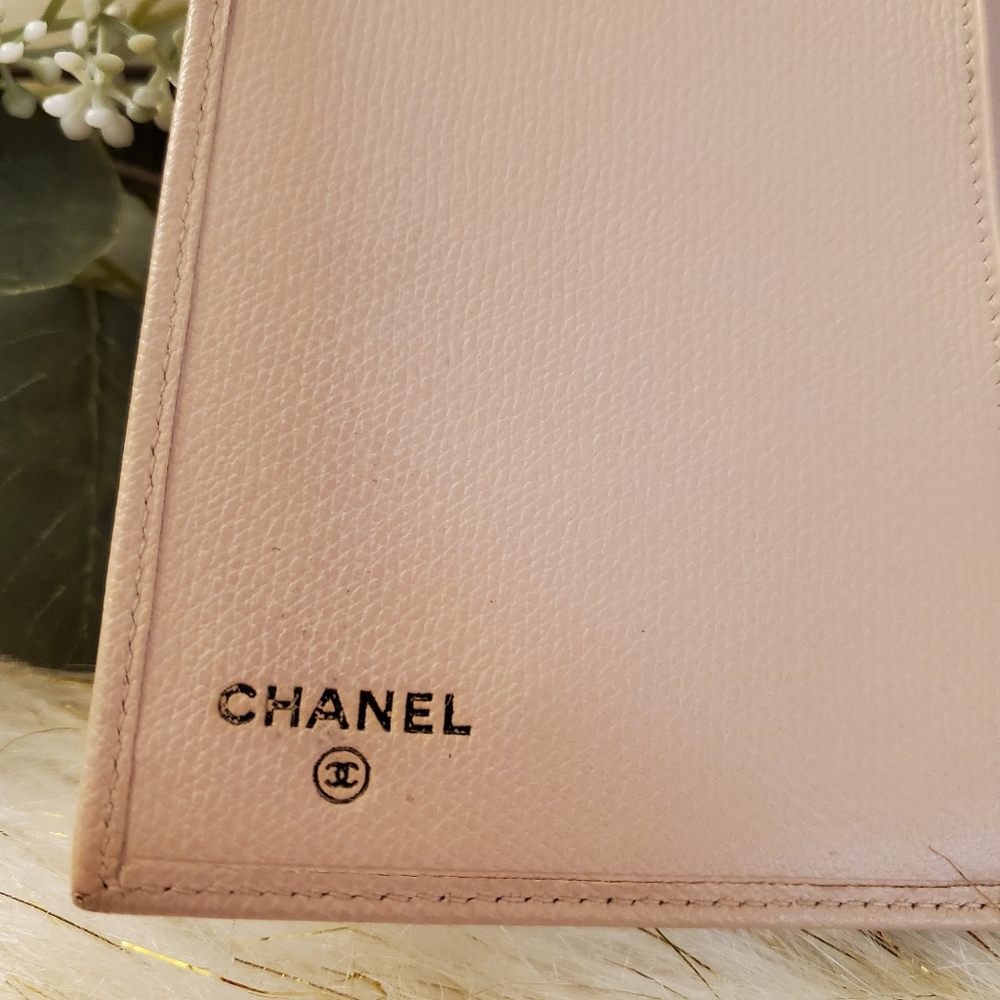 💟💟 SOLD Authentic Chanel Trifold long wallet💟💟 - Picture 3 of 8